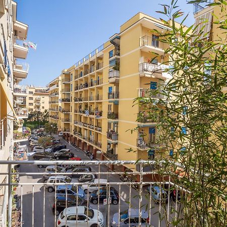 Surya House - Elegant Apartment In Sorrento Luaran gambar